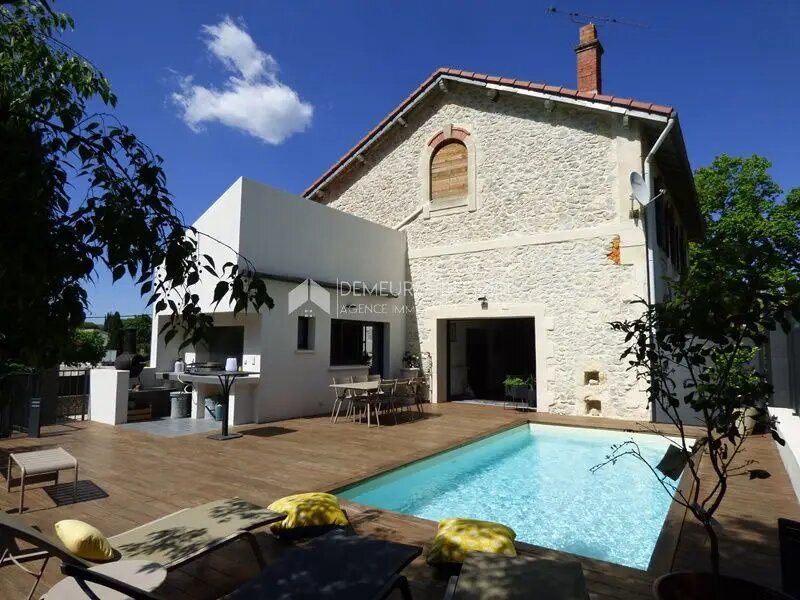 Maison à vendre, 206m², Sauve