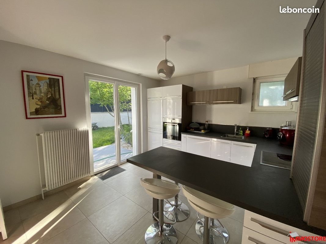 Maison à vendre, 120m², Hégenheim