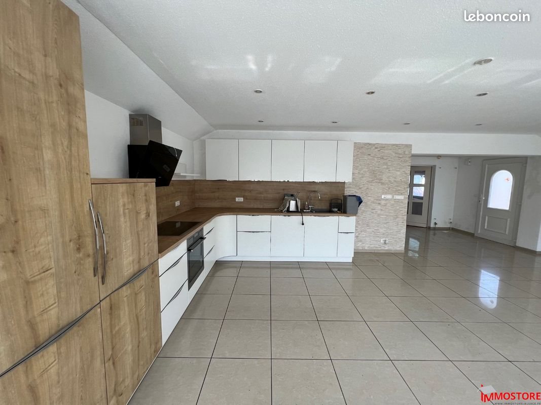 Maison à vendre, 113m², Hégenheim