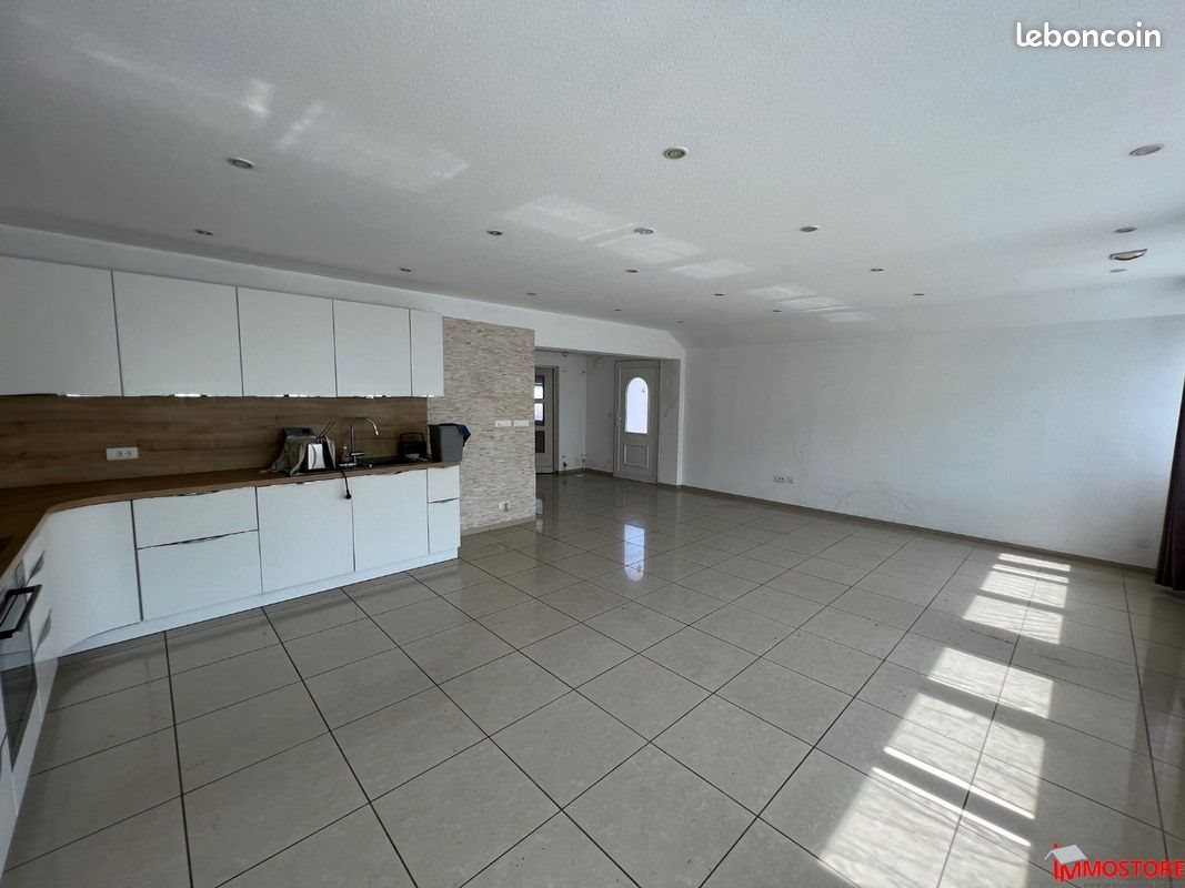 Maison à vendre, 113m², Hégenheim