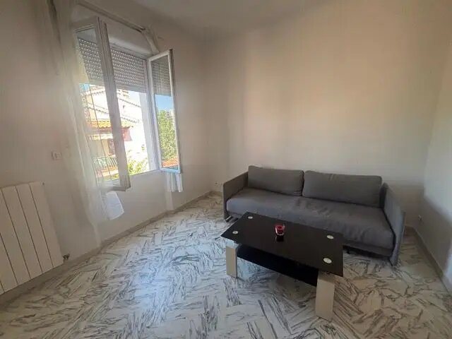 Appartement à louer, 33m², La Seyne-sur-Mer