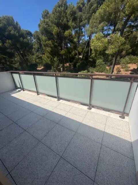 Appartement à louer, 81m², Marseille 11ème