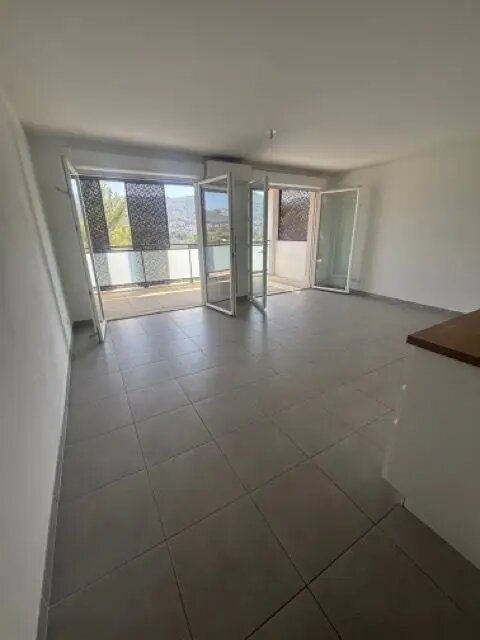 Appartement à louer, 81m², Marseille 11ème