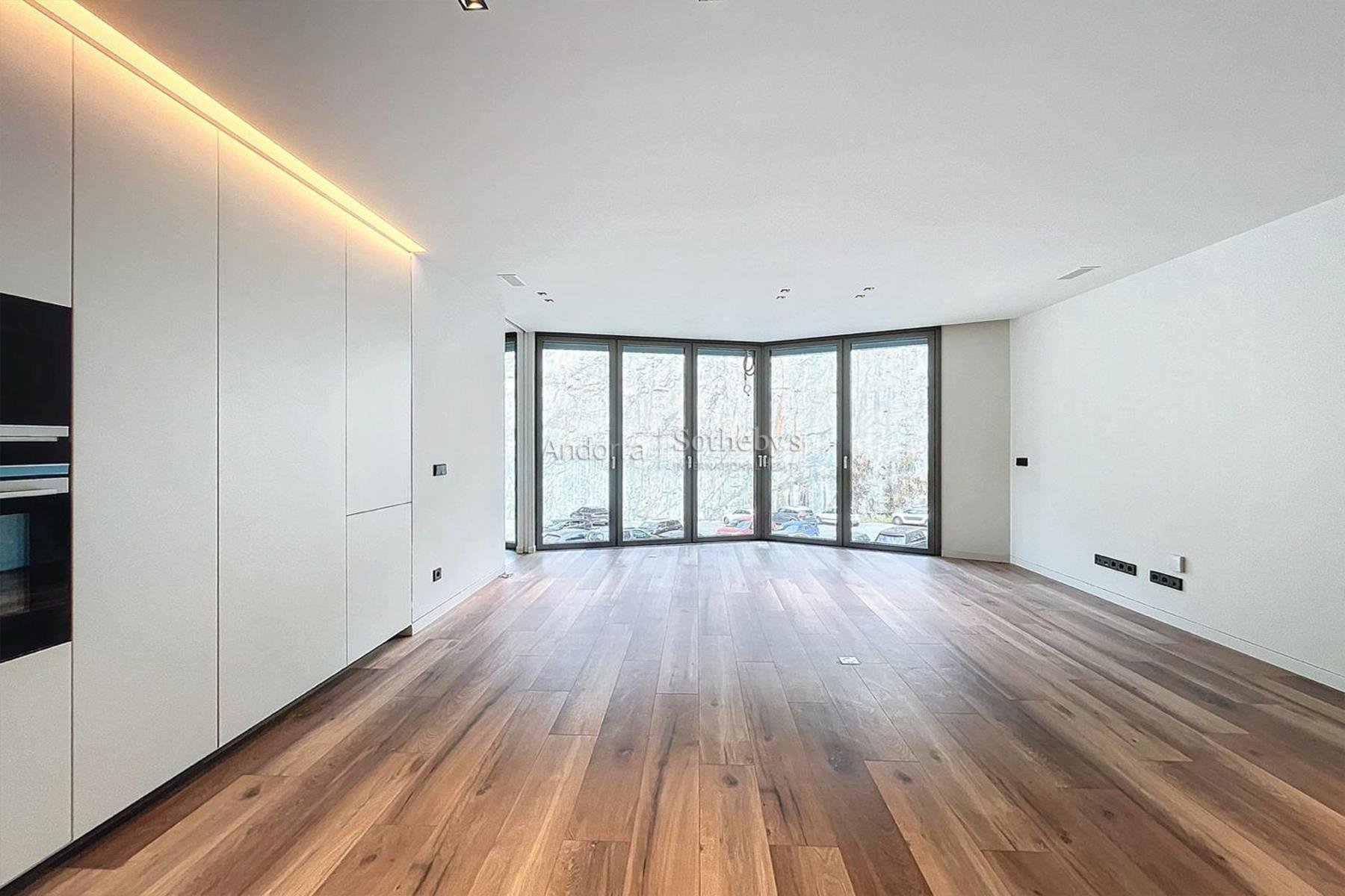 3-bedroom flat for sale in Andorra la Vella · 3 of 60