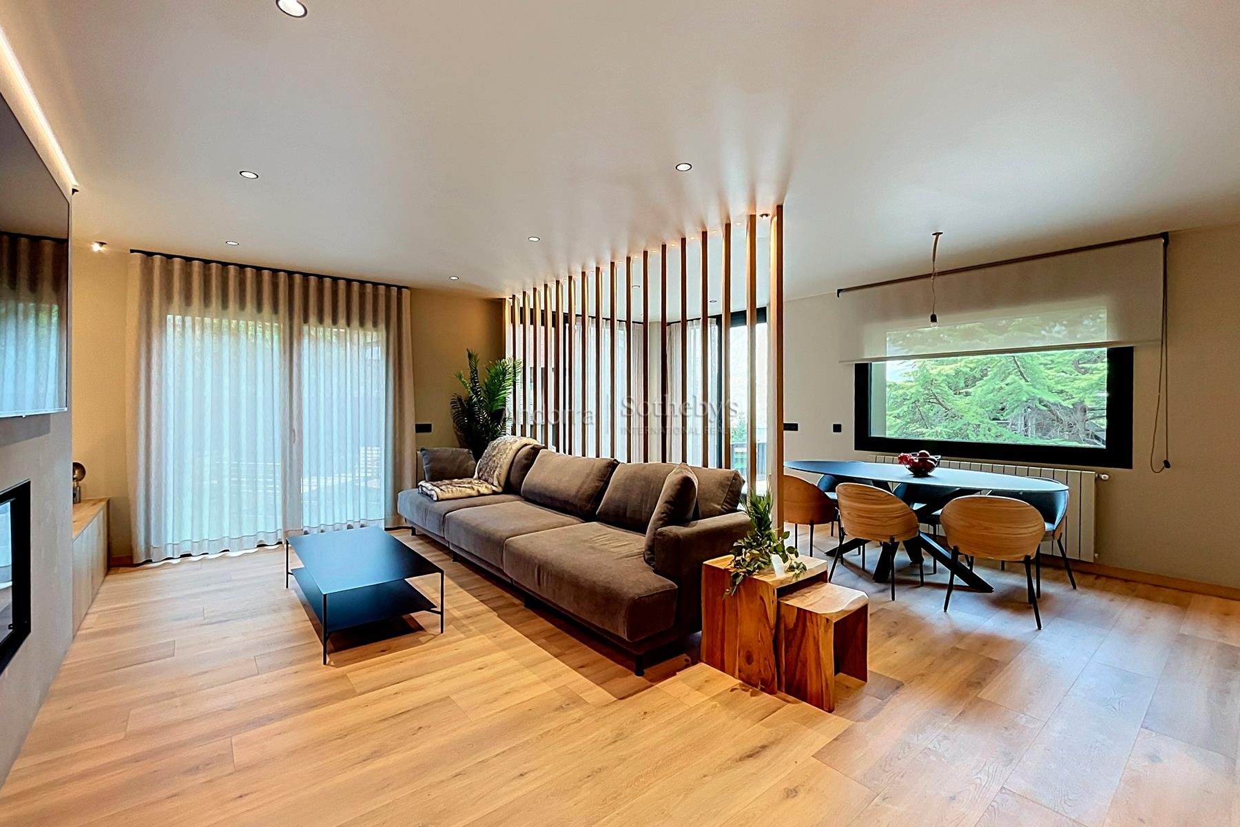 5-bedroom chalet for sale in Escaldes-Engordany · 2 of 60