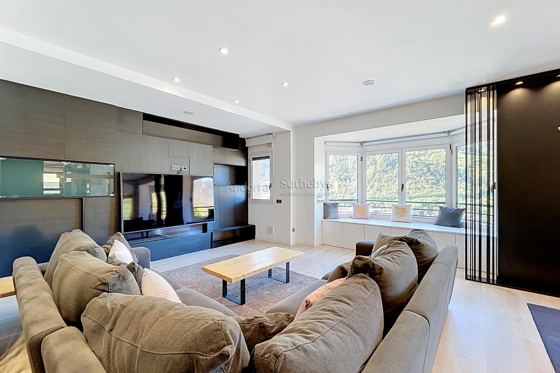 4-bedroom house for sale in Andorra la Vella · 3 of 3