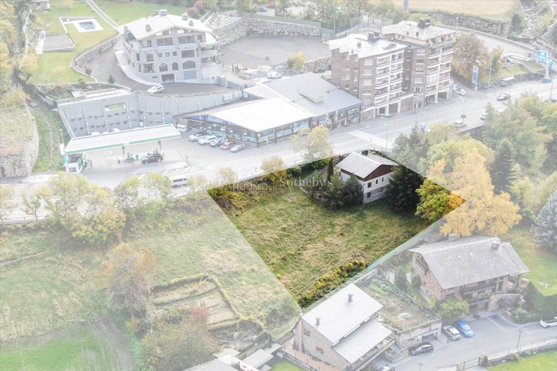 Casa adosada de 4 habitaciones en venta en Encamp · 4 de 60