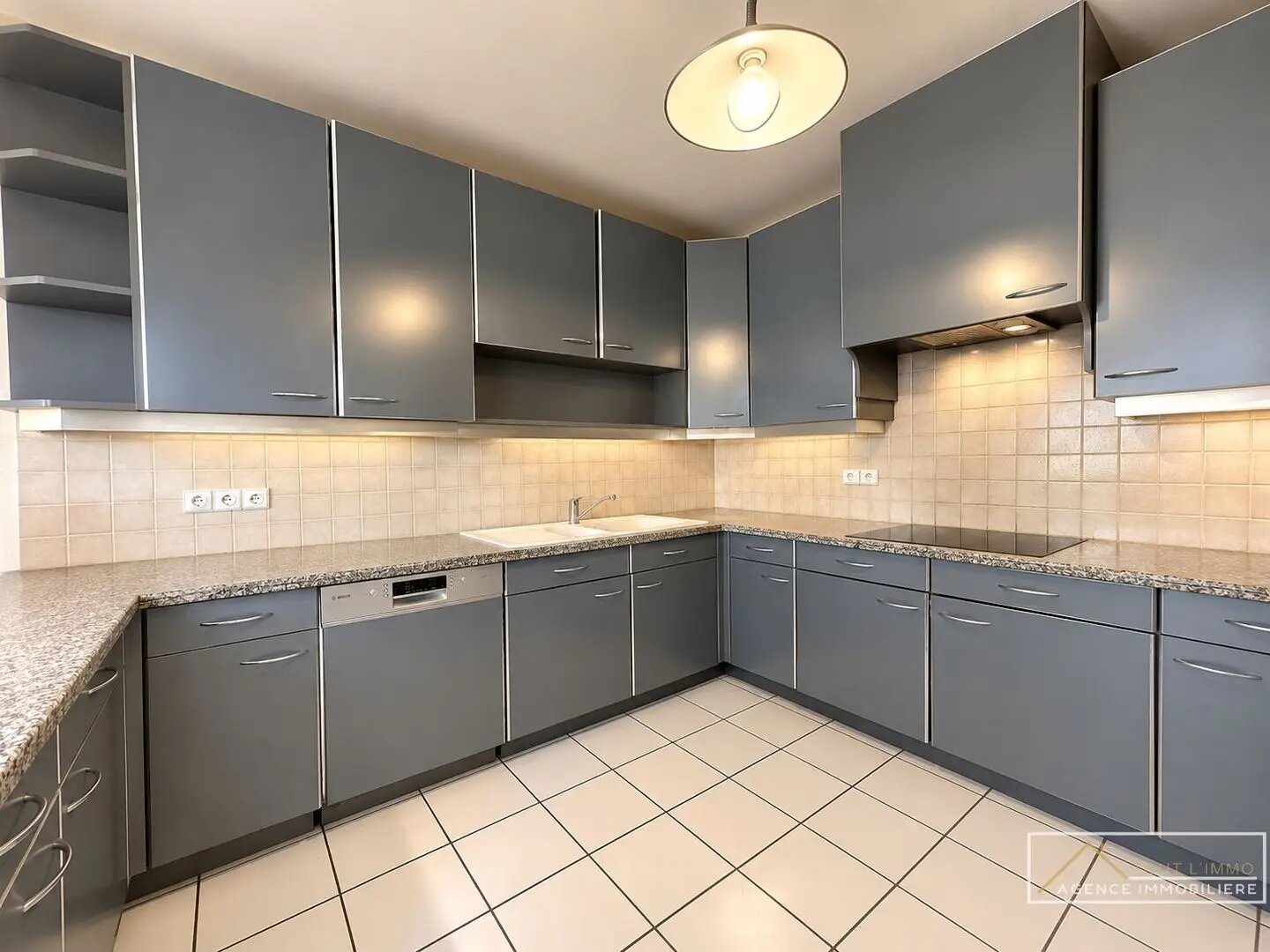 Appartement à vendre, 200m², Roussillon