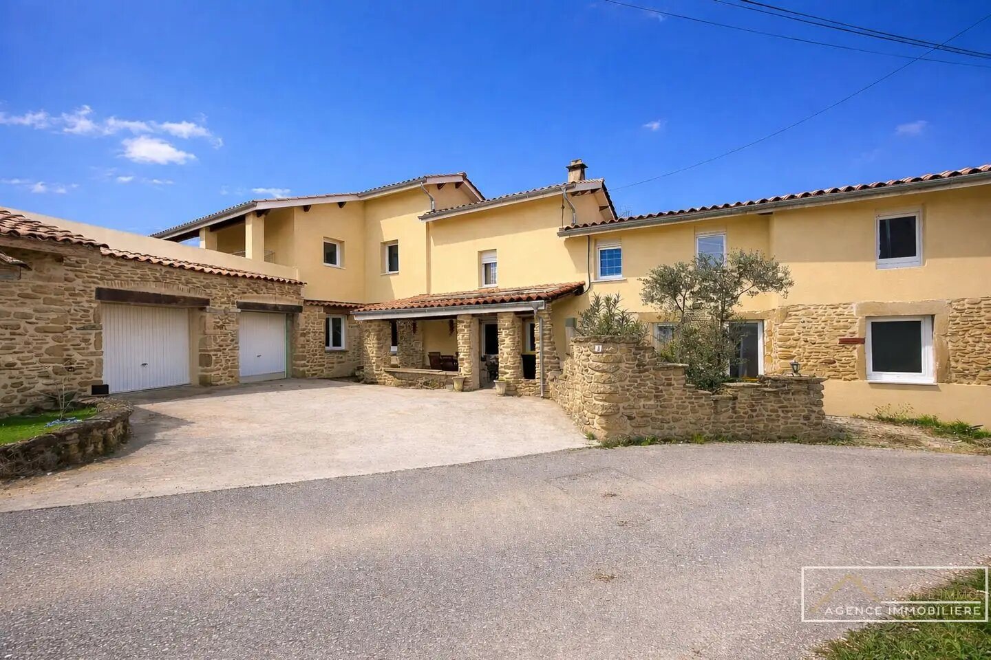 Maison à vendre, 216m², Saint-Romain-de-Surieu