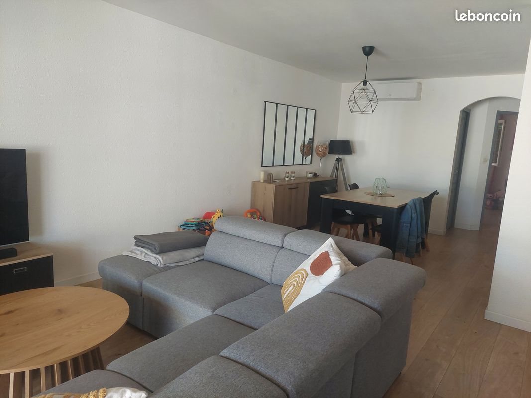 Maison à louer, 70m², Bernis