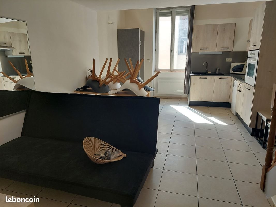 Appartement à louer, 35m², Nîmes