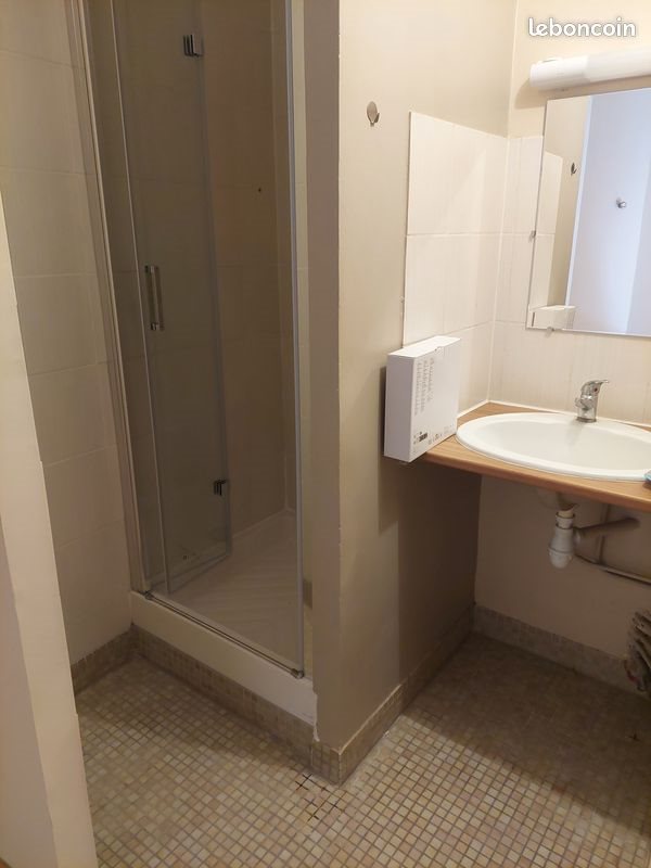Appartement à louer, 35m², Nîmes