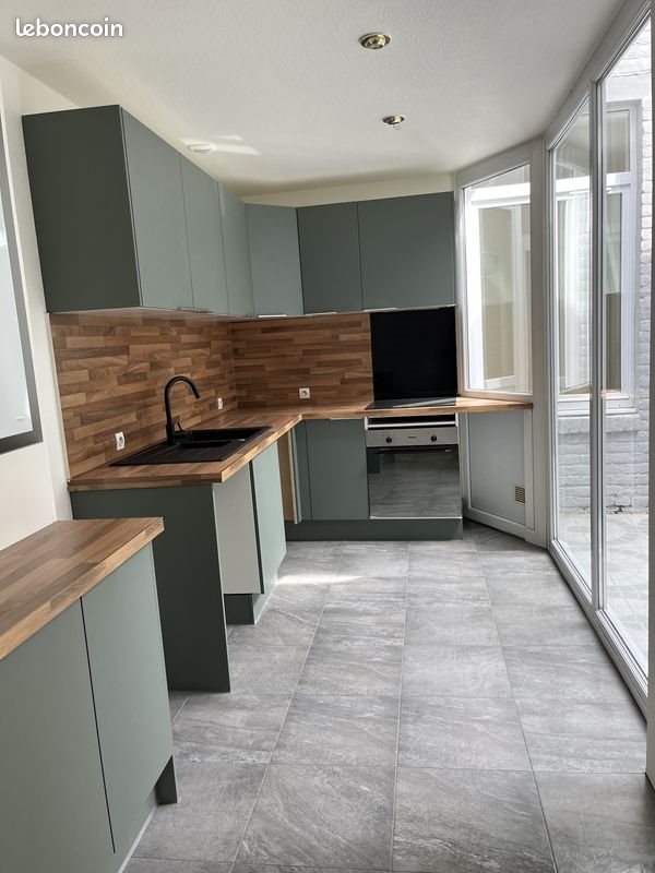 Appartement à louer, 83m², Lille