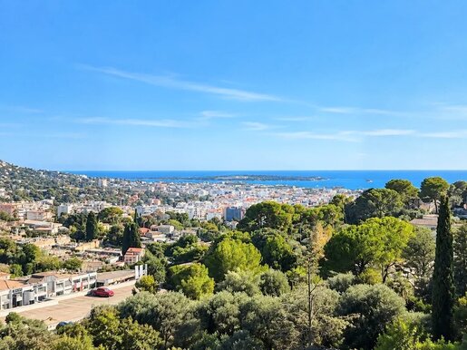 Appartement 3 pièces 81 m² · au Cannet · 81 m² · 548 000 €