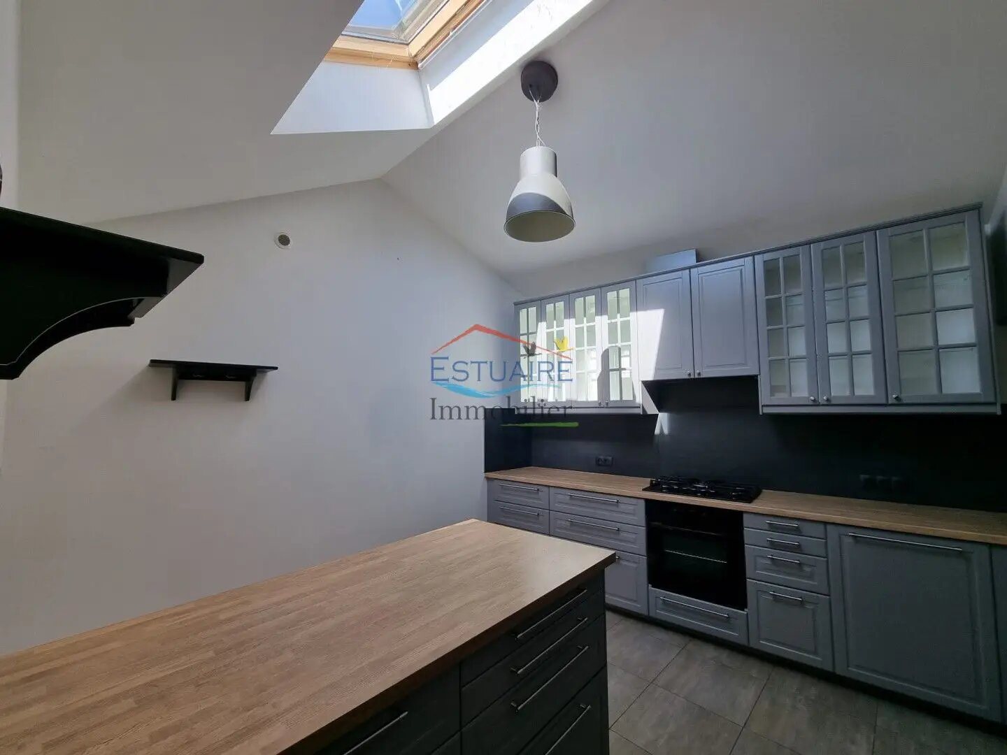Maison à vendre, 144m², Saint-Etienne-de-Montluc