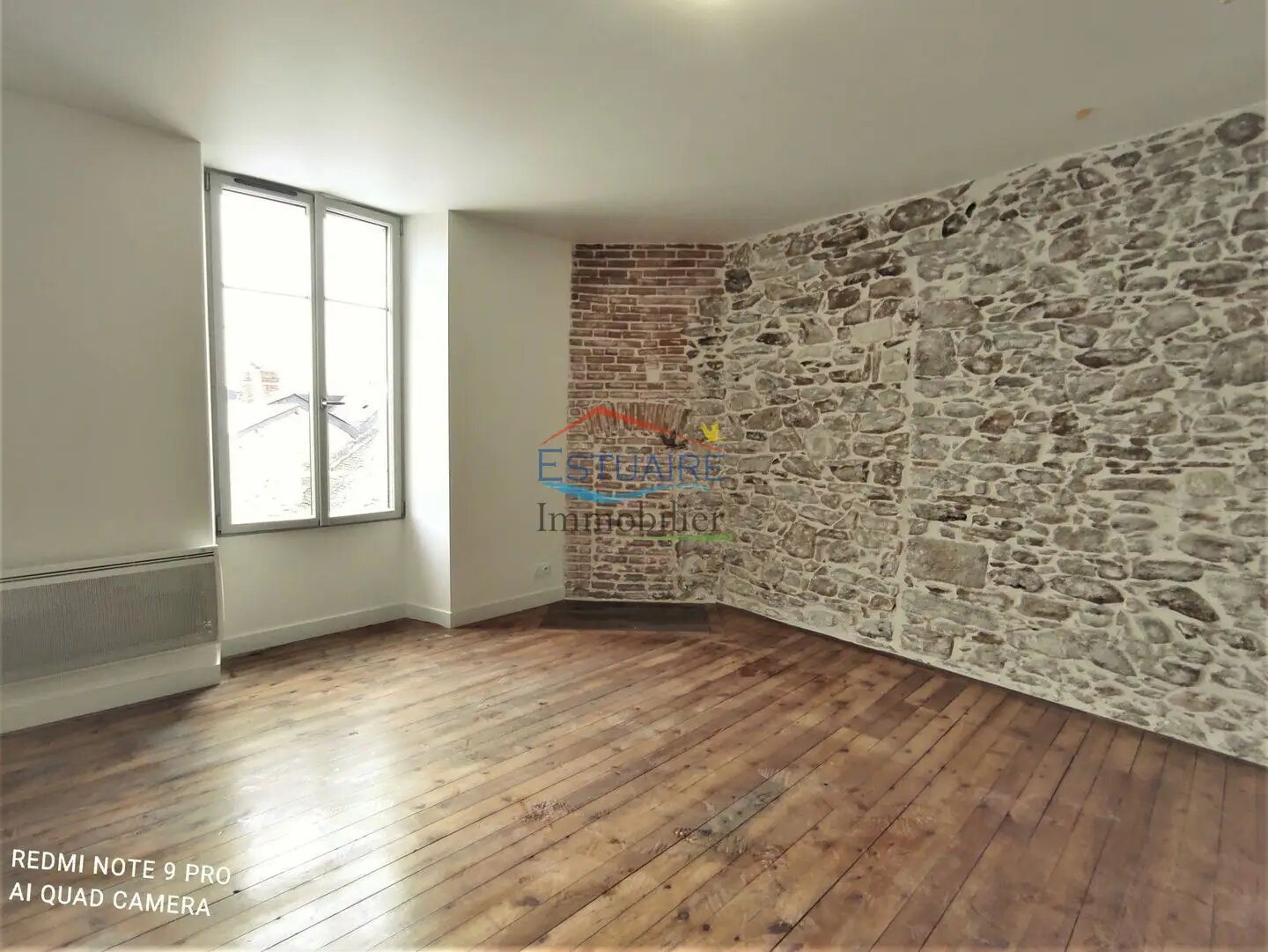 Appartement à louer, 25m², Saint-Etienne-de-Montluc