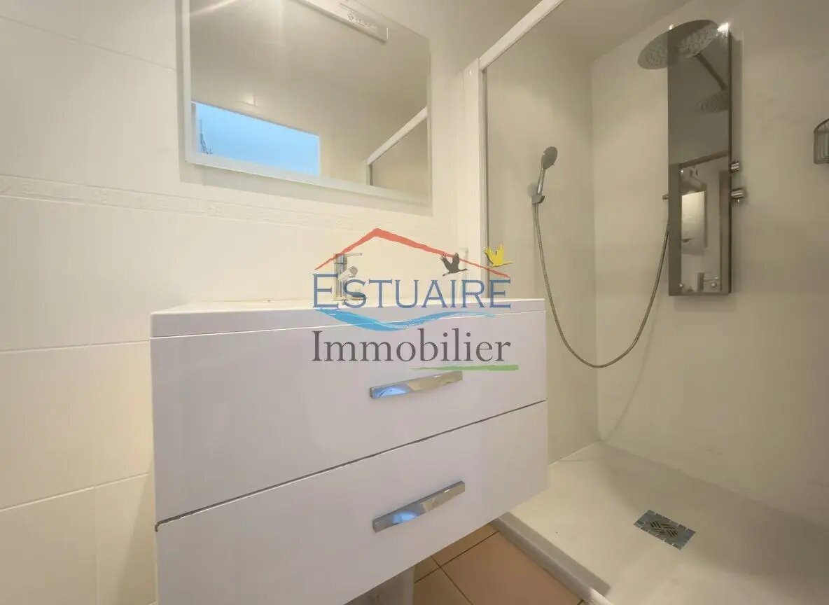 Appartement à louer, 36m², Saint-Etienne-de-Montluc