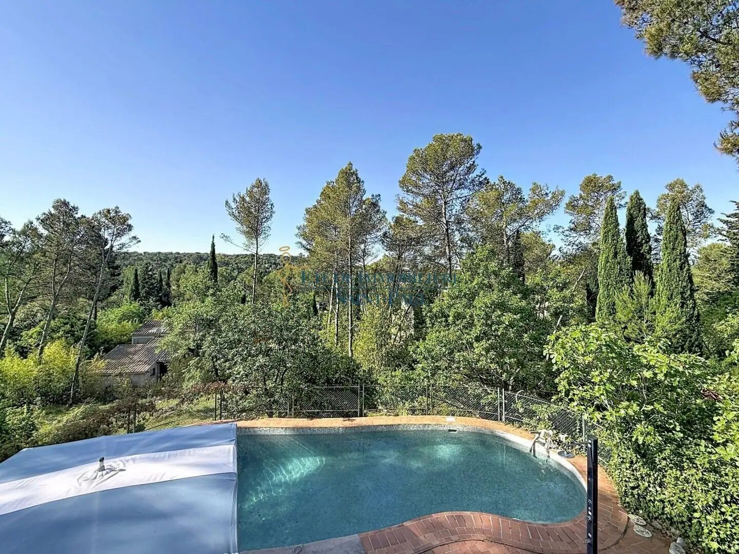 Maison à vendre, 193m², Saint-Clément-de-Rivière