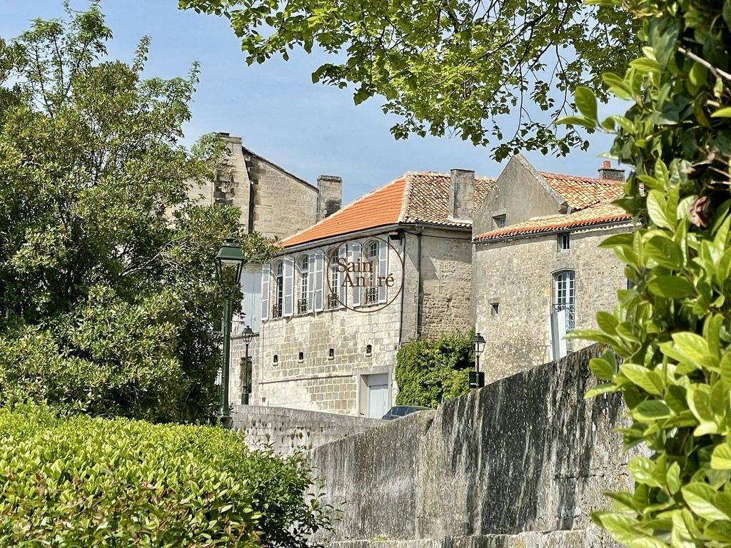 Maison à vendre, 320m², Angoulême