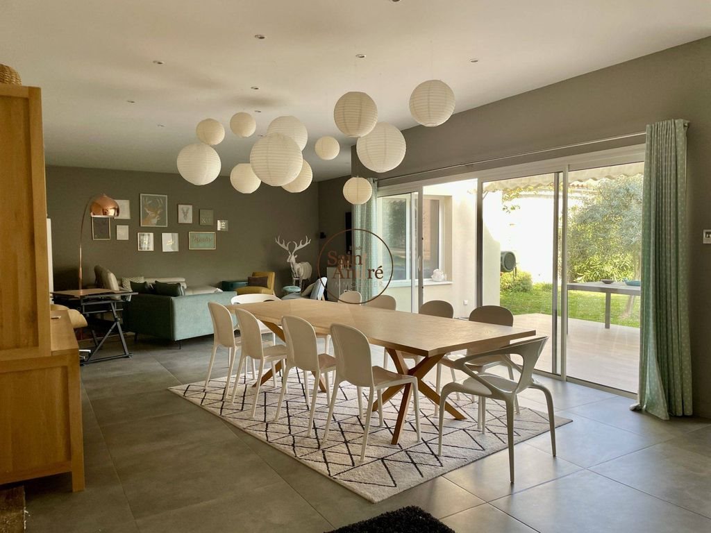 Maison à vendre, 220m², Angoulême