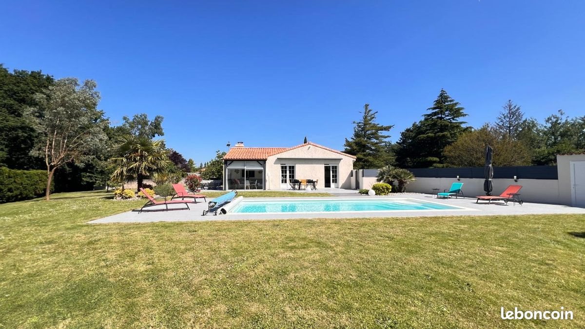Maison à vendre, 144m², Grosbreuil