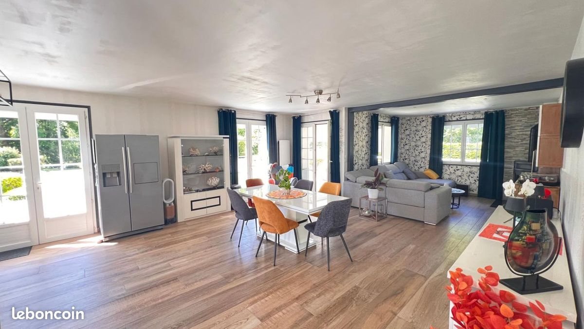 Maison à vendre, 144m², Grosbreuil