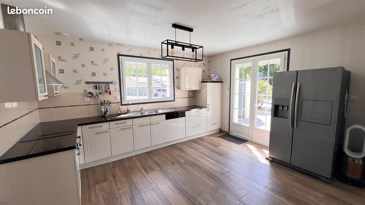 Maison à vendre, 144m², Grosbreuil