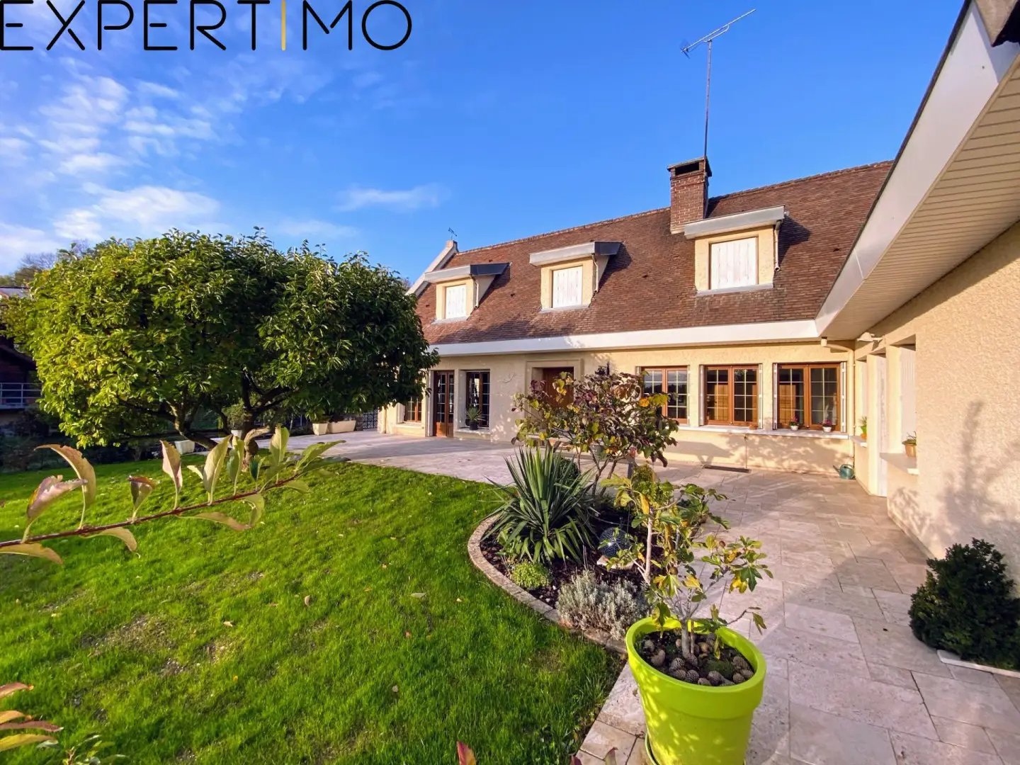 Maison à vendre, 300m², Montmorot