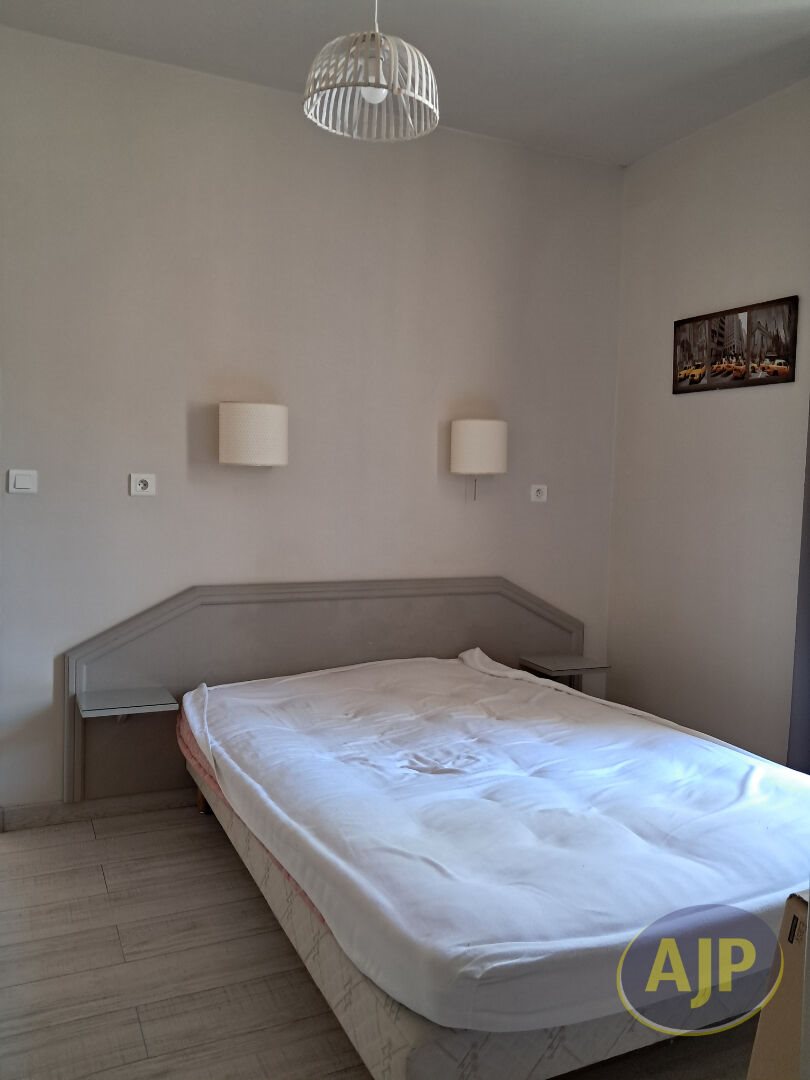 Appartement à louer, 14m², Archiac