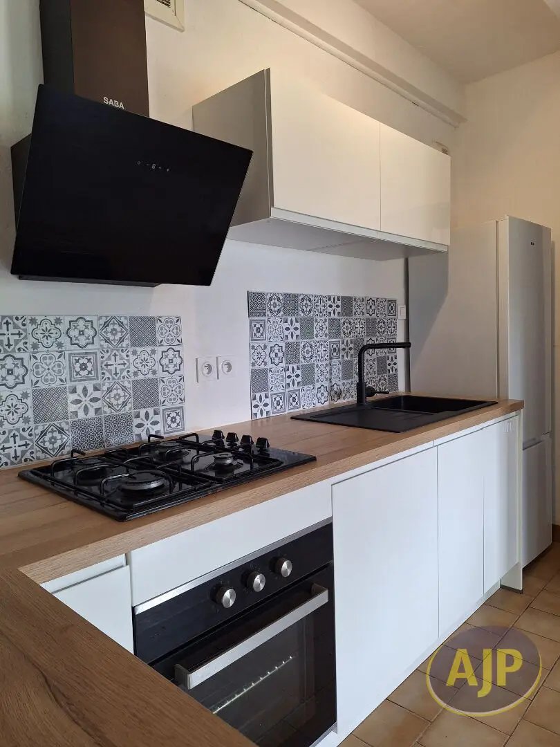 Maison à louer, 107m², Berneuil