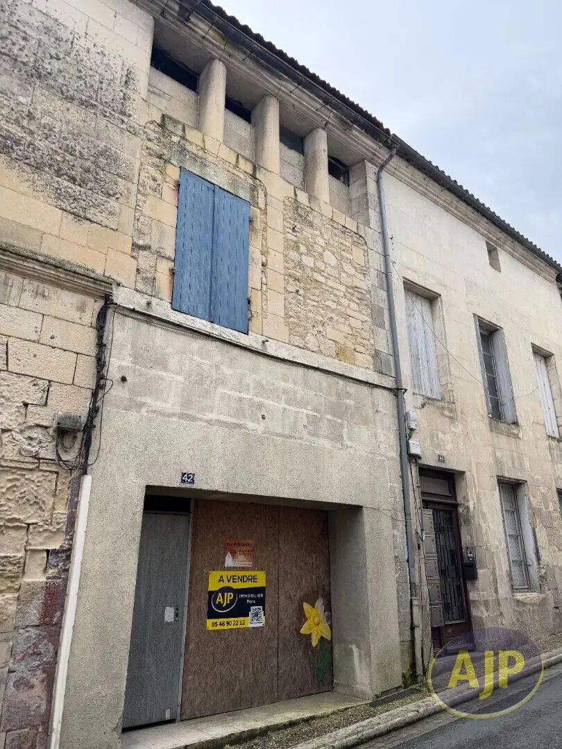 Maison à vendre, 110m², Pons
