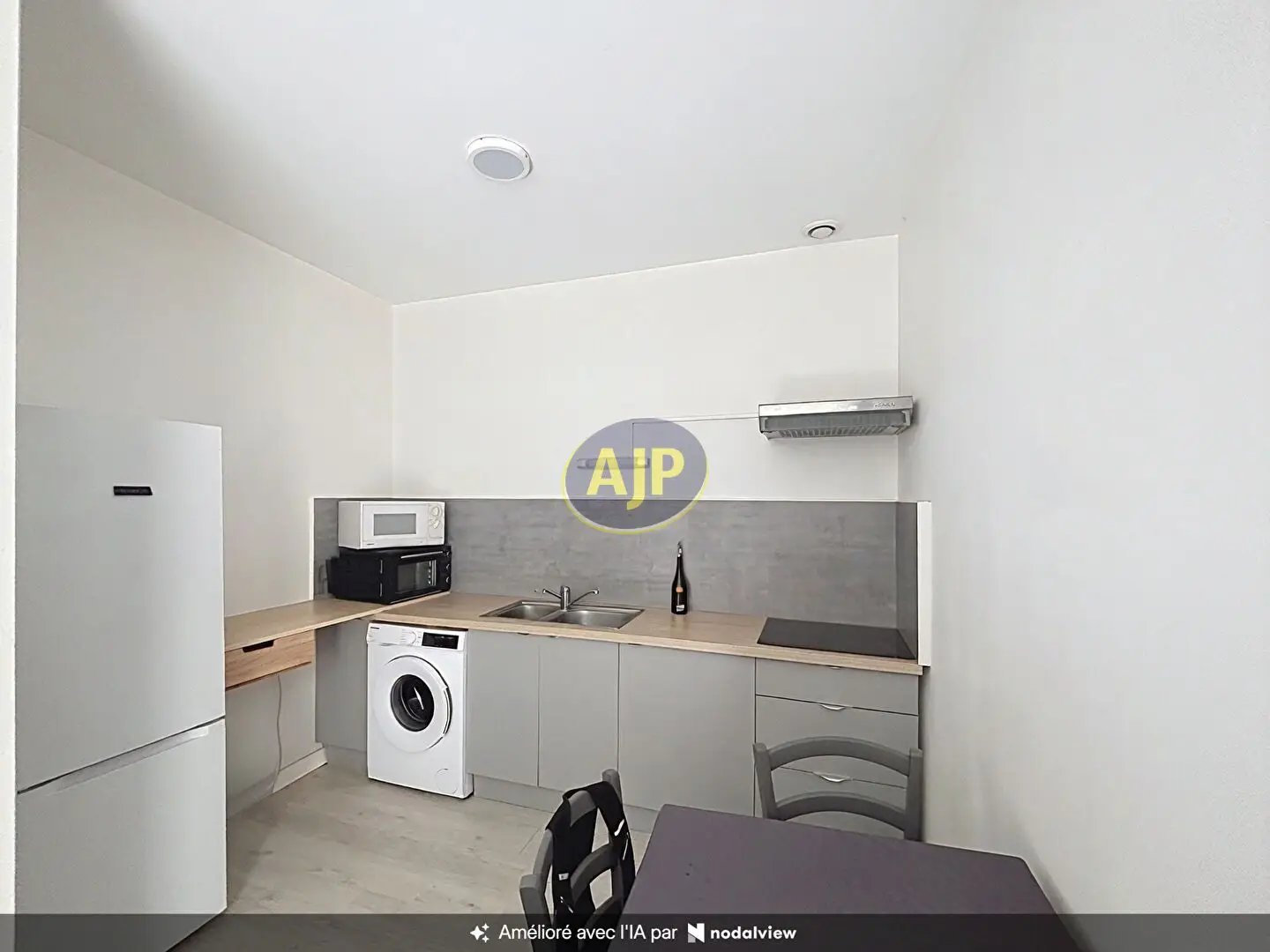 Appartement à louer, 49m², Rochefort