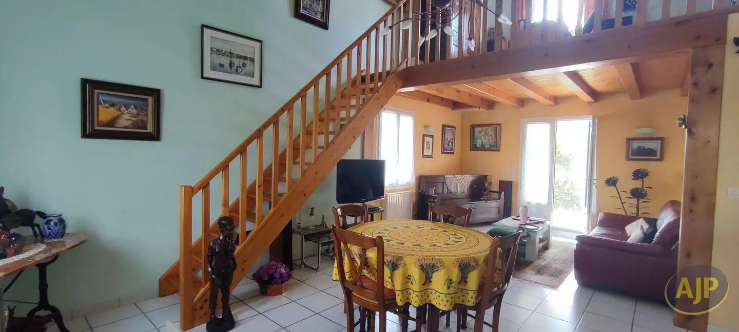 Maison à vendre, 109m², Berneuil