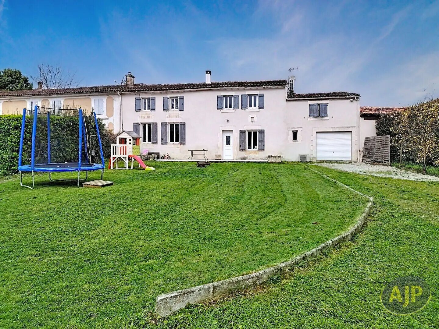 Maison à vendre, 116m², Echebrune