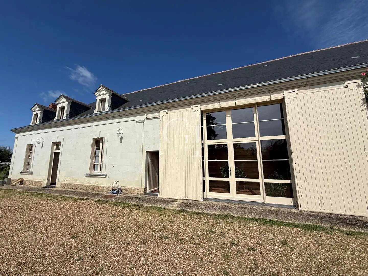Maison à vendre, 271m², Gennes