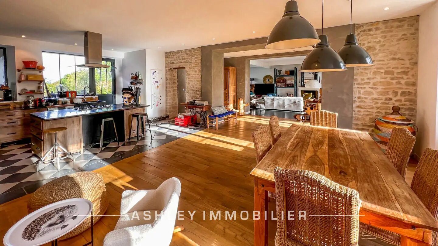 Maison à vendre, 240m², Sainte-Soulle
