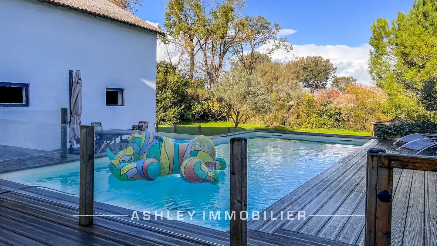 Maison à vendre, 240m², Sainte-Soulle