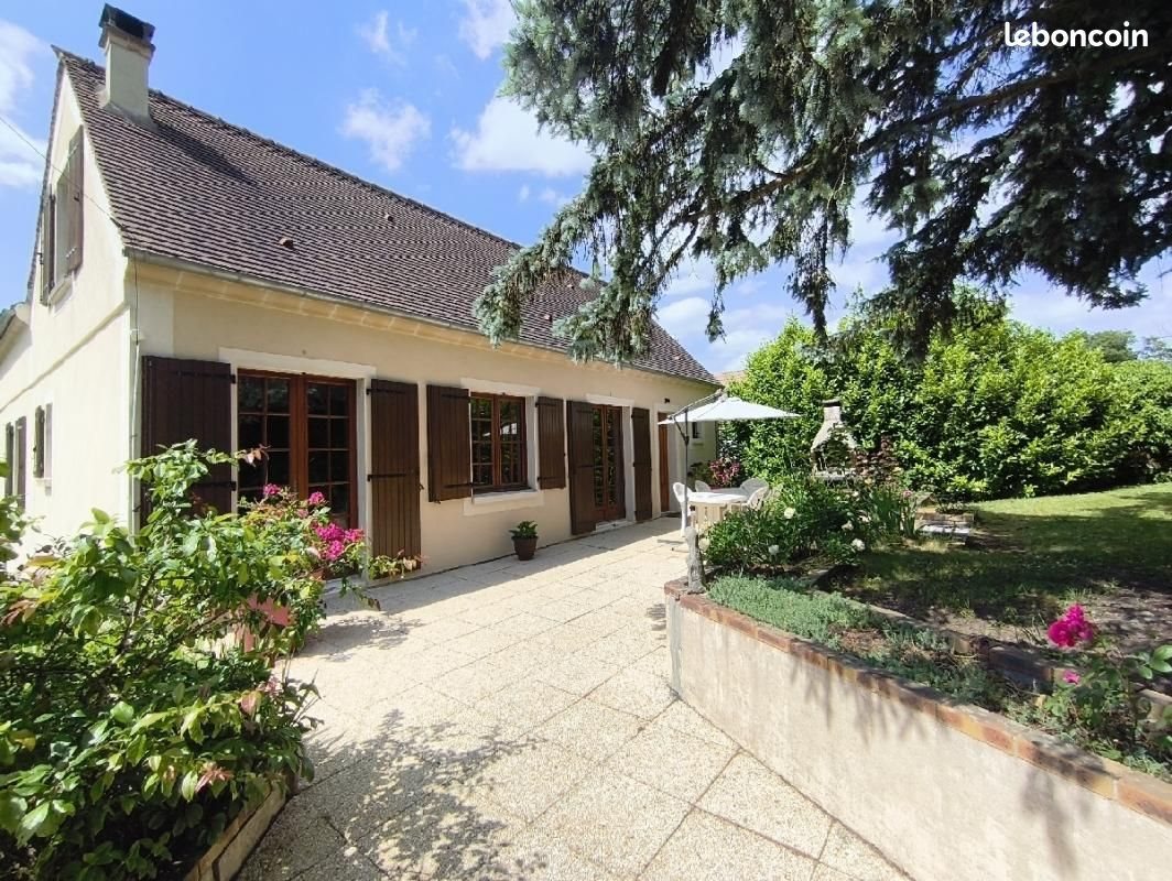 Maison à vendre, 137m², Valmondois