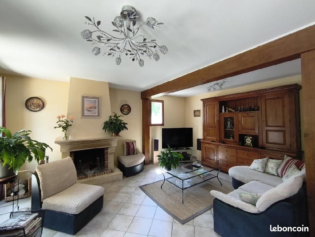 Maison à vendre, 137m², Valmondois