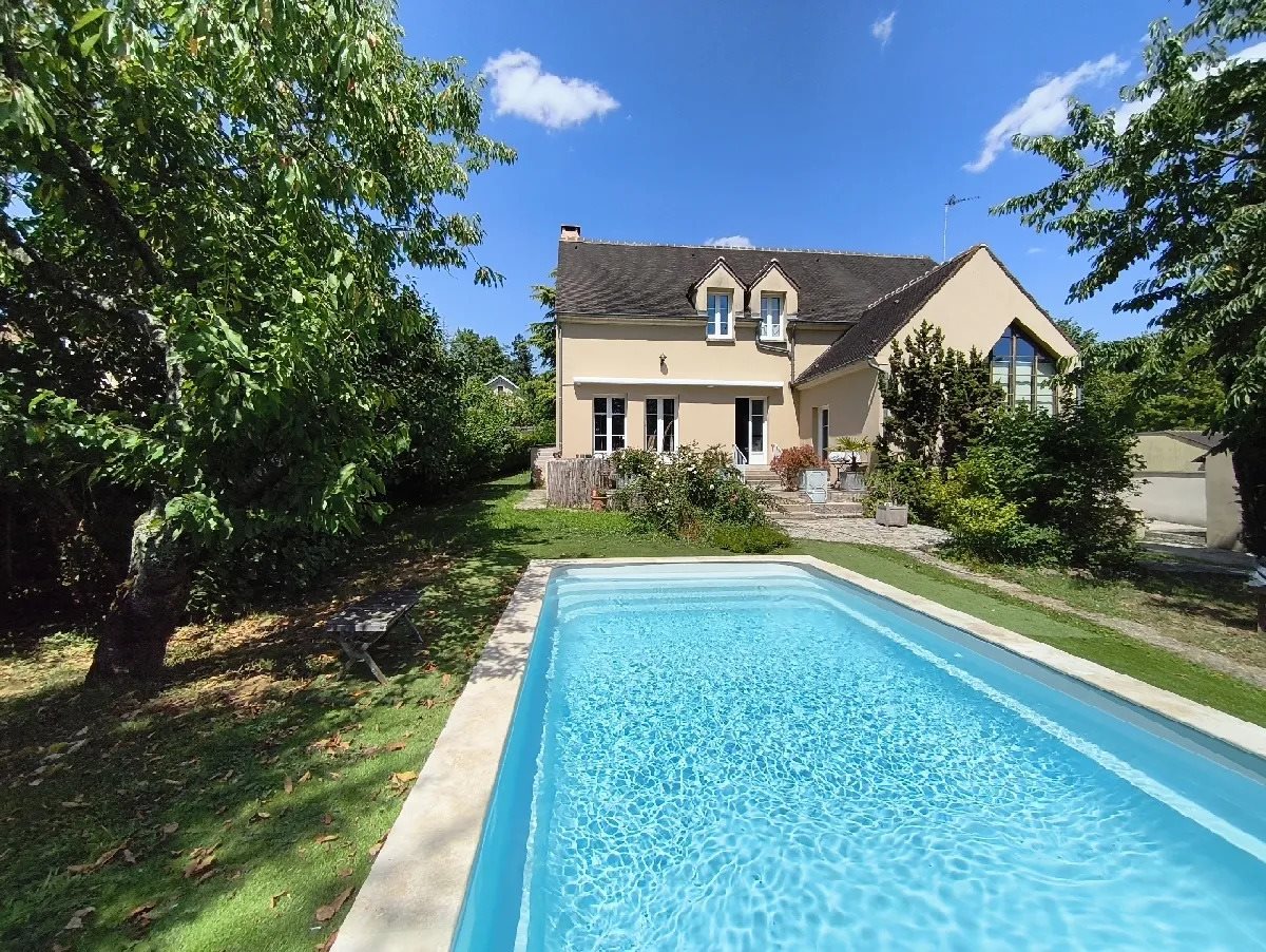 Maison à vendre, 222m², Nesles-la-Vallée