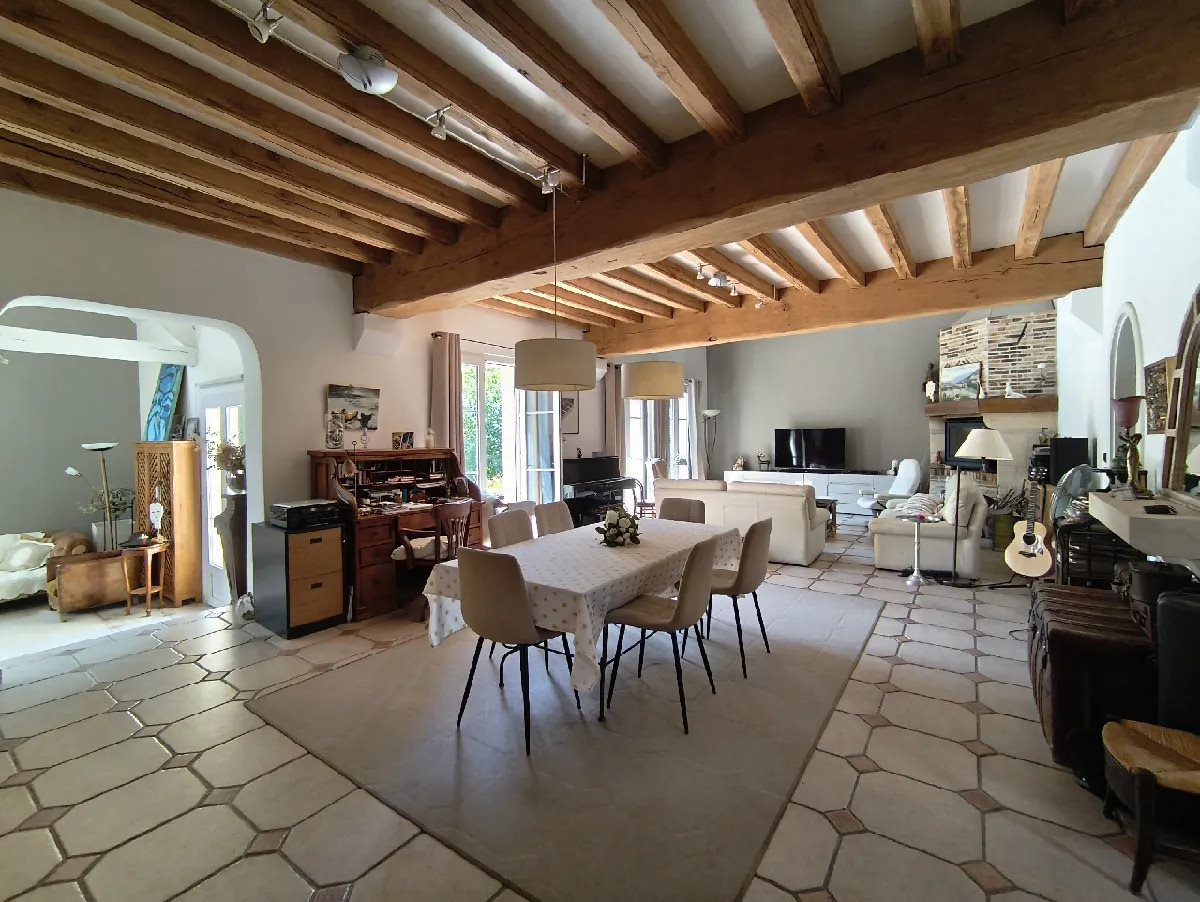 Maison à vendre, 222m², Nesles-la-Vallée