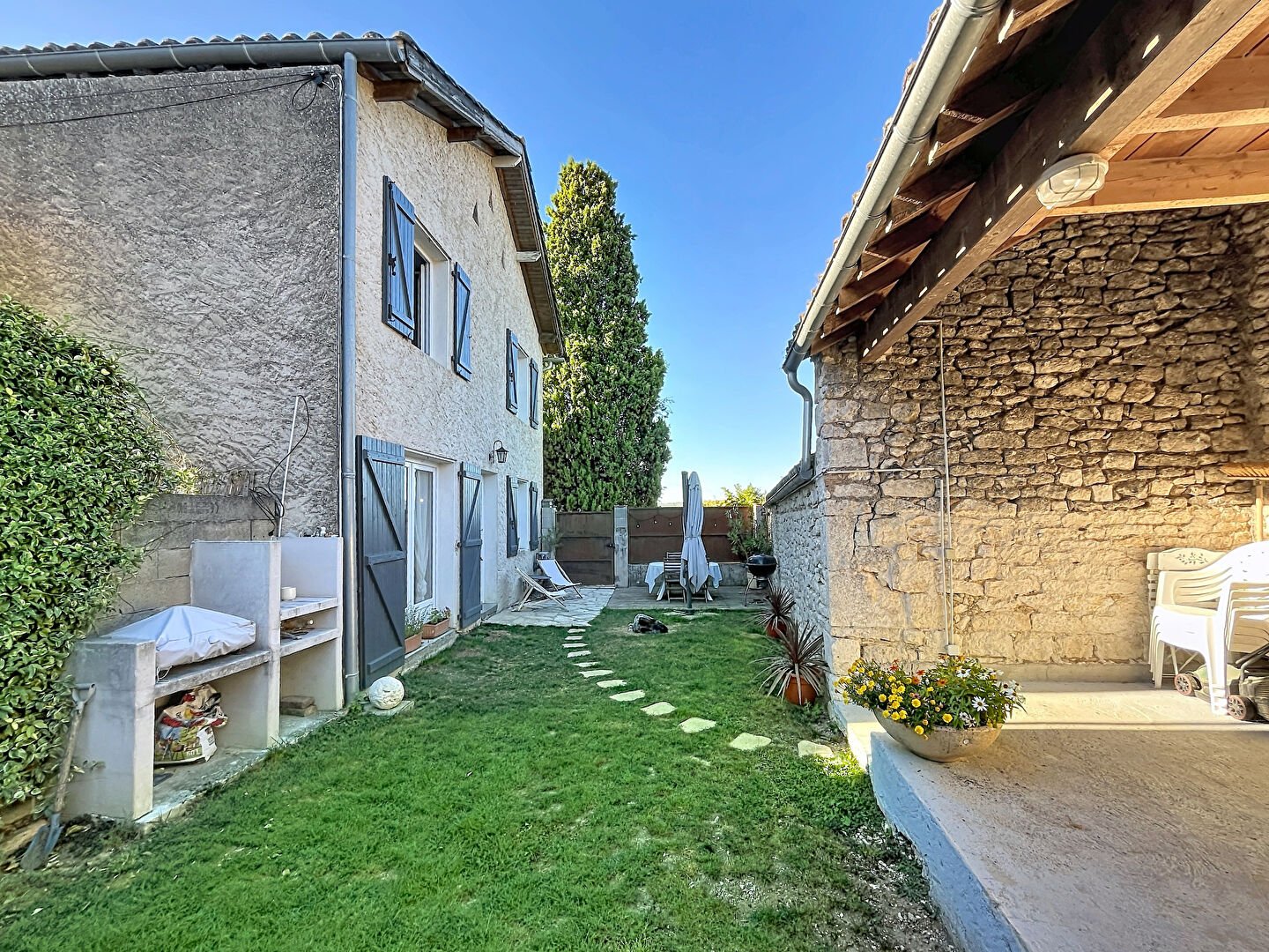 Maison à vendre, 150m², Montcuq