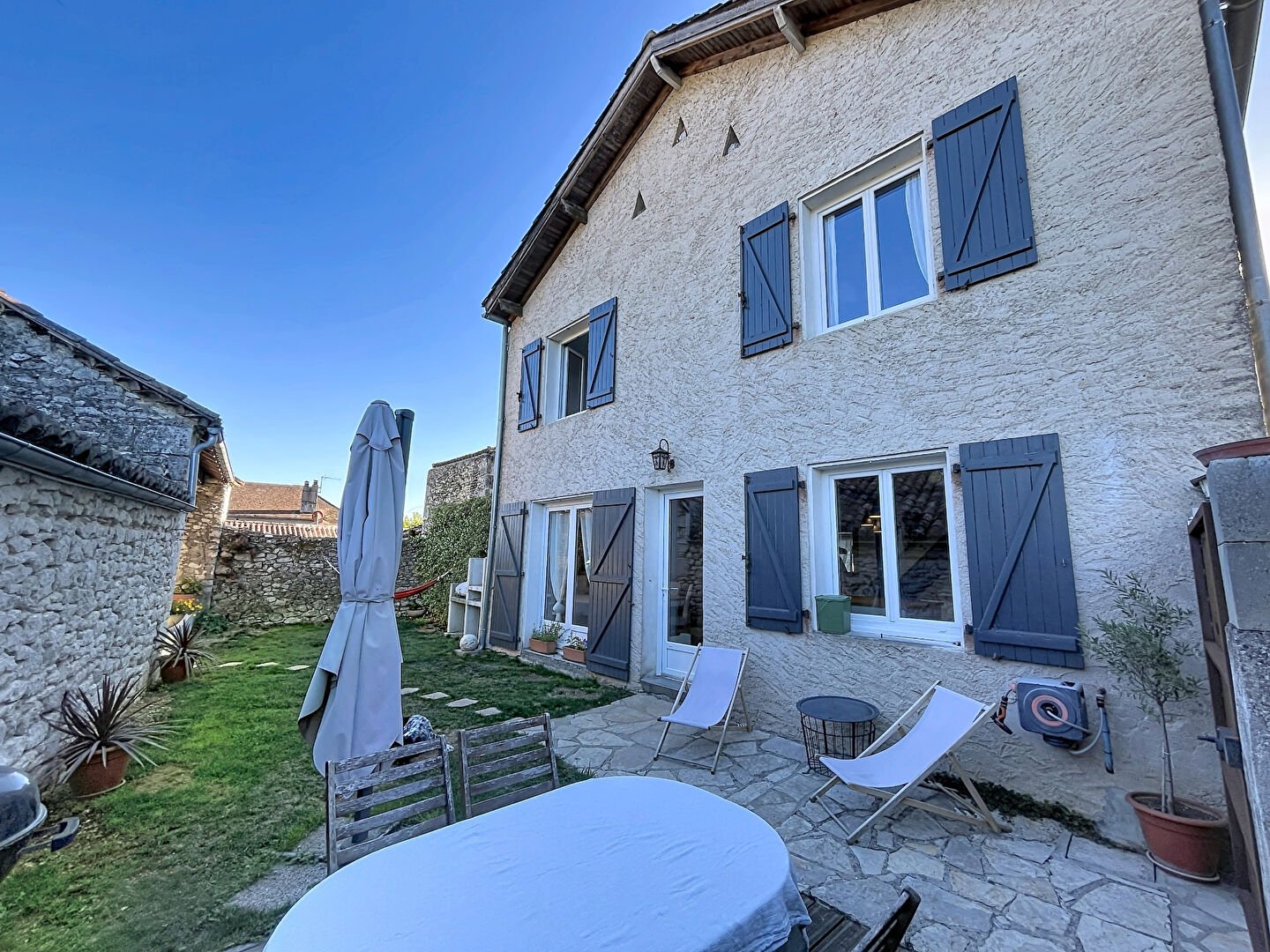 Maison à vendre, 150m², Montcuq