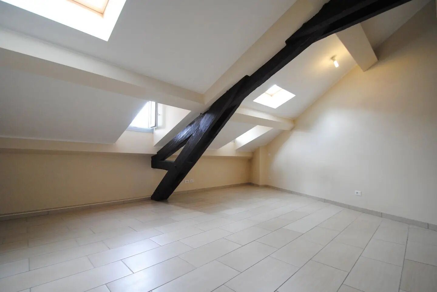 Appartement à louer, 28m², Nice