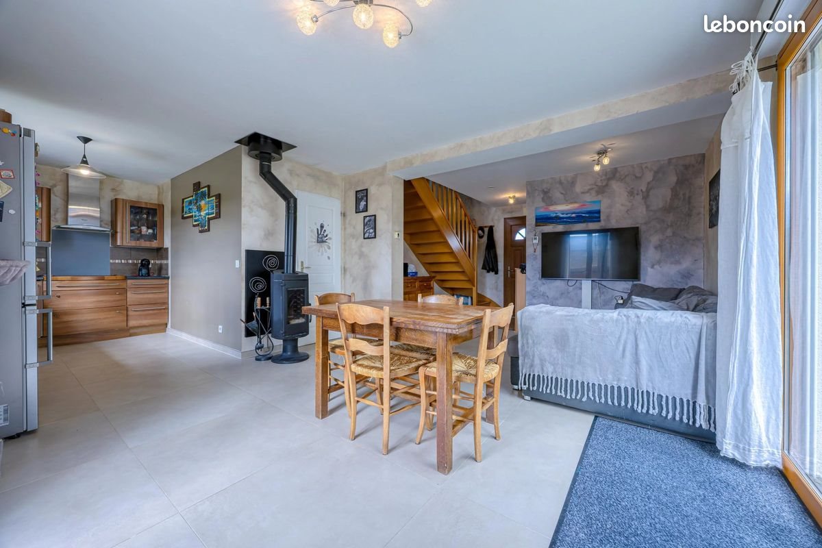 Maison à vendre, 91m², Hauteville-sur-Fier
