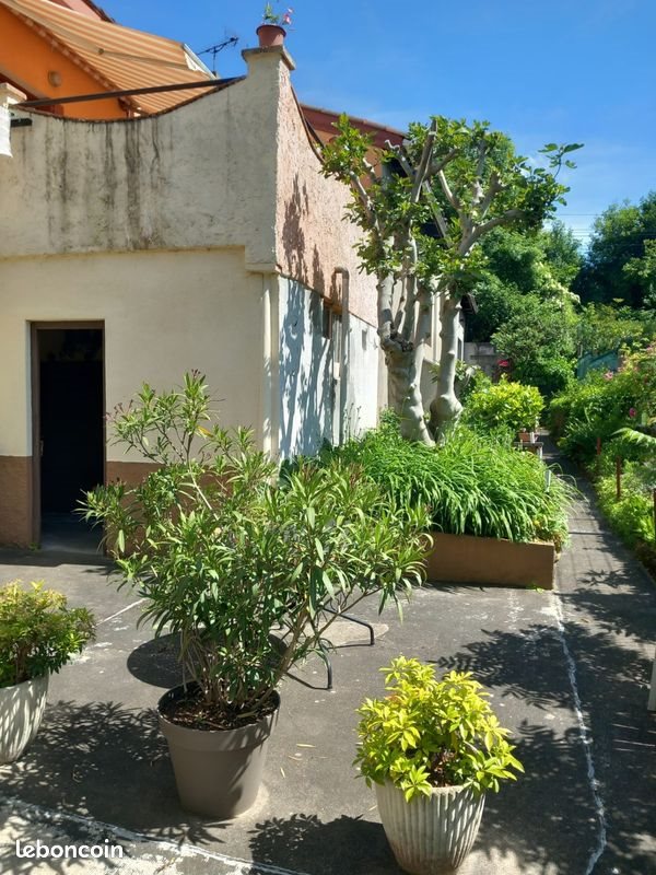 Appartement à vendre, 272m², Le Chambon-Feugerolles