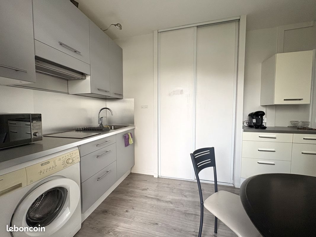 Appartement à louer, 31m², Saint-Etienne