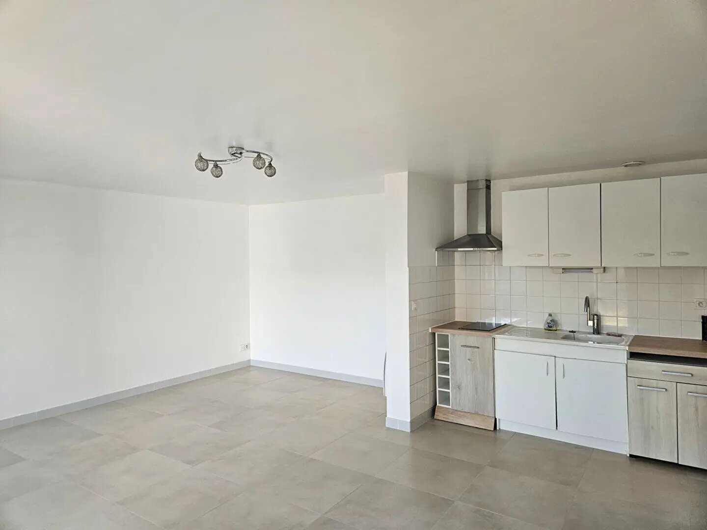 Maison à louer, 74m², Perrusson