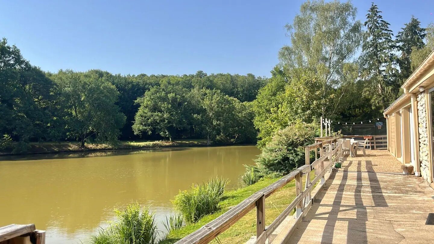 Maison à vendre, 190m², Fléré-la-Rivière