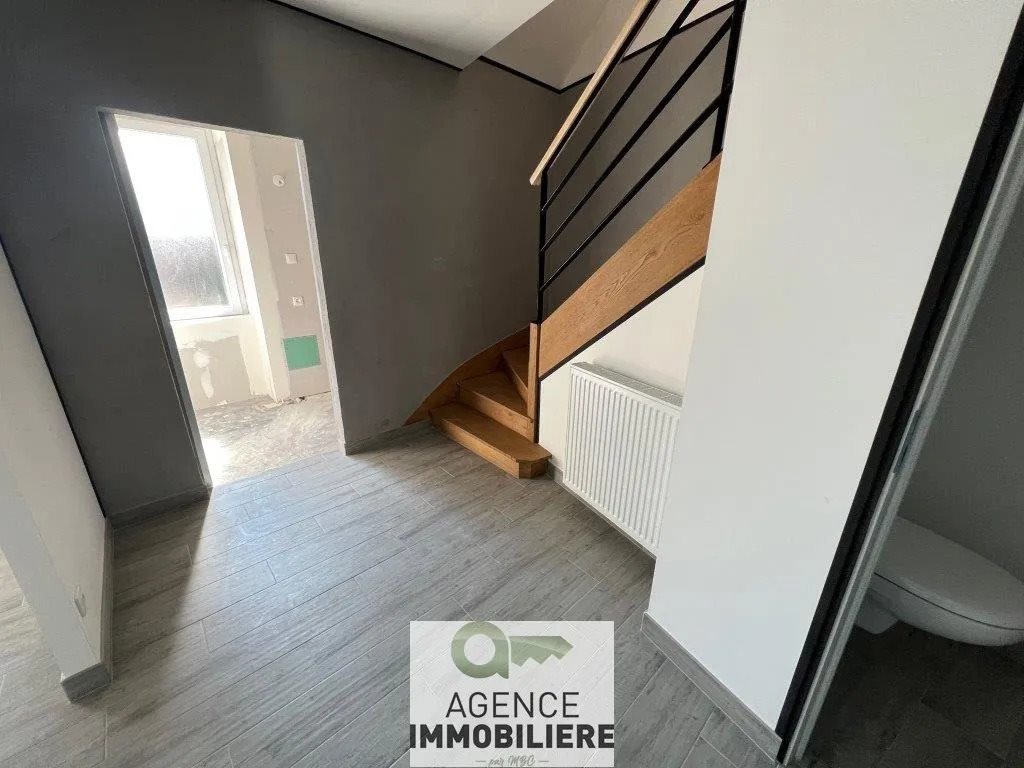 Maison à louer, 106m², La Chapelle-Saint-Florent